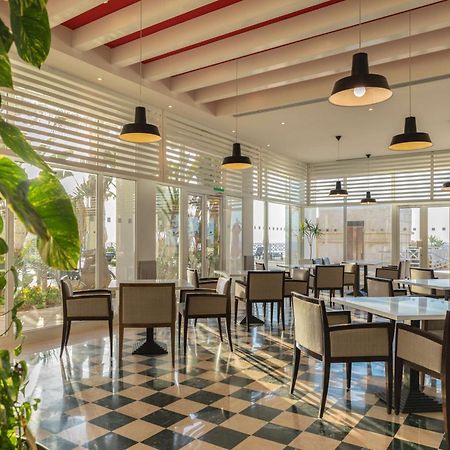 Radisson Blu Resort & Thalasso Hammamet Exteriör bild The restaurant