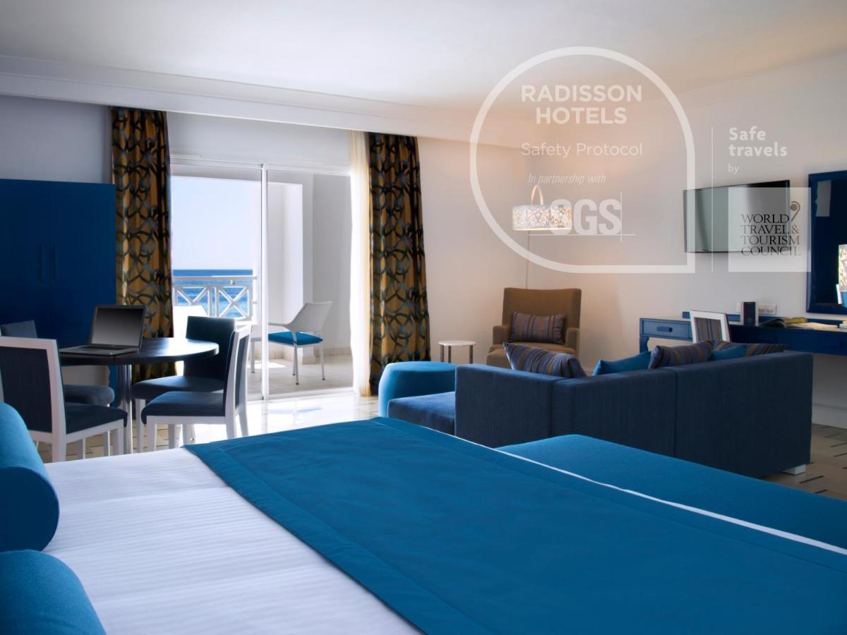 Radisson Blu Resort & Thalasso Hammamet Exteriör bild Suite